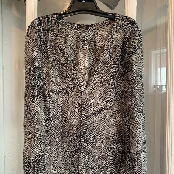 Silk Blouse - Picture 2 of 4